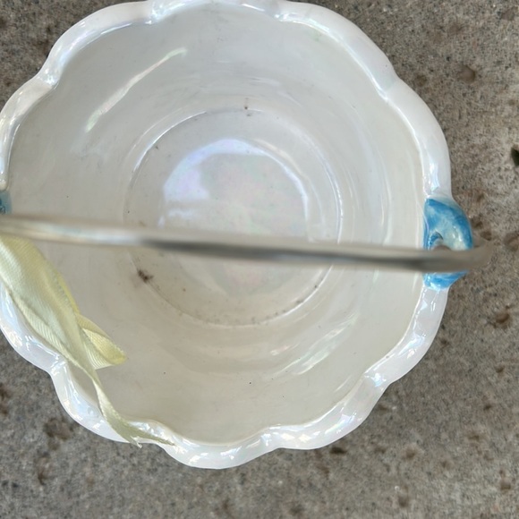 Cute ceramic Easter bunny - Picture 3 of 5